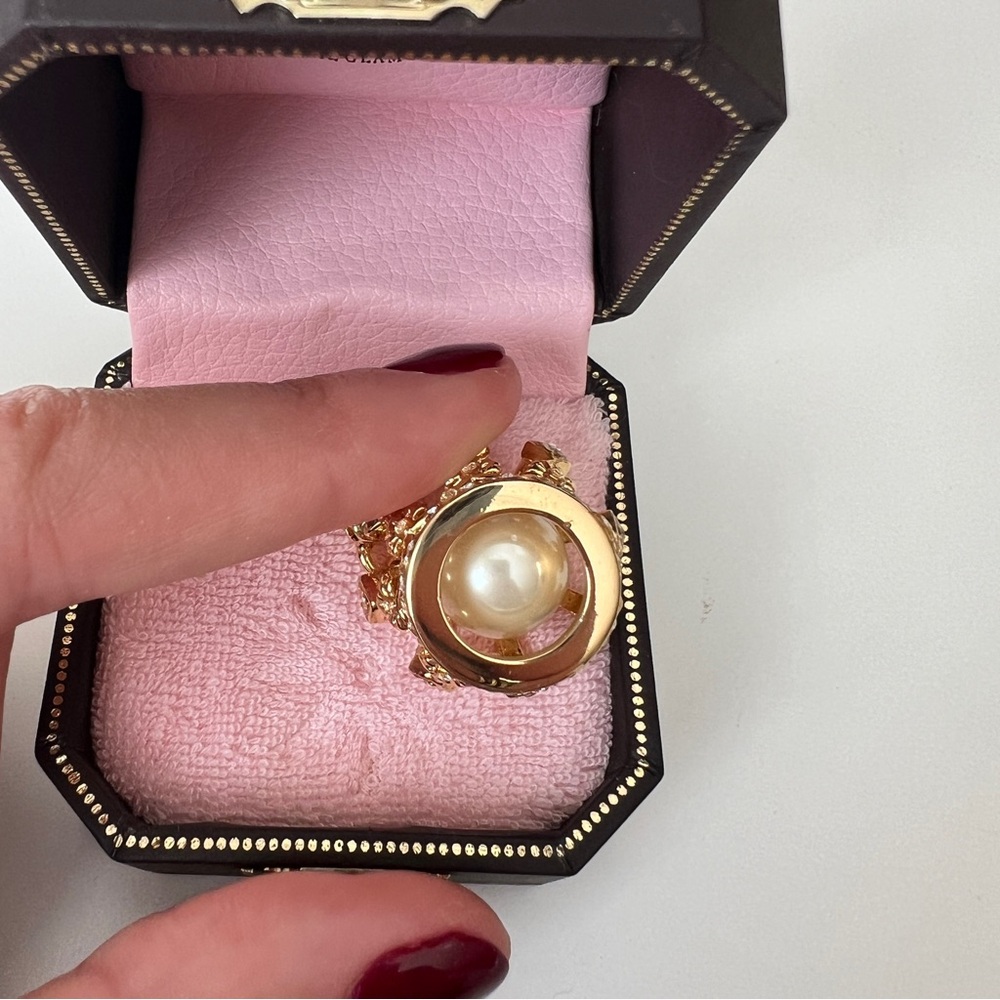 NWT Juicy Couture Gold Crown With Pearl Charm - Picture 6 of 9
